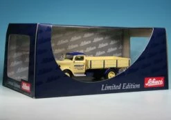 Schuco Opel Blitz S 3t Pritschenwagen "Vogeley Süßspeisen" -Schuco 918018 Schuco Opel Blitz S 3t Pritschenwagen Vogeley Sspeisen z6