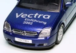 Schuco Opel Vectra C Stufenheck (2002) "Vectra Einführung 2002" -Schuco 918032 Schuco Opel Vectra C Stufenheck 2002 Vectra Einfhrung 2002 z3