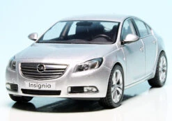 Schuco Opel Insignia Fliessheck (2008) "Opel Werbemodell" 9 Schuco Opel Insignia Fliessheck (2008) "Opel Werbemodell" -Schuco 918070 schuco opel insignia fliessheck 2008 opel werbemodell 2