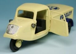 Schuco Tempo Hanseat Dreirad Boy "Vogeley Süßspeisen" -Schuco 927003 Schuco Tempo Hanseat Dreirad Boy Vogeley Sspeisen z3