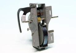 Schuco Uhrwerk (Antrieb) Mit Handbremshebel -Schuco schet112 schuco uhrwerk antrieb mit handbremshebel 2